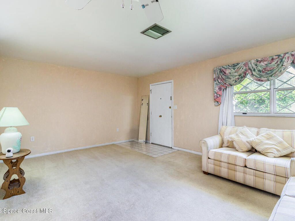 276 Curacau Drive, Cocoa Beach, FL 32931