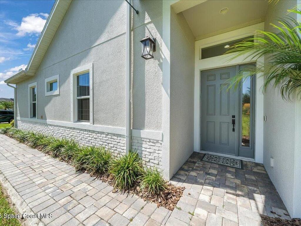 8102 Tethys Court, Melbourne, FL 32940