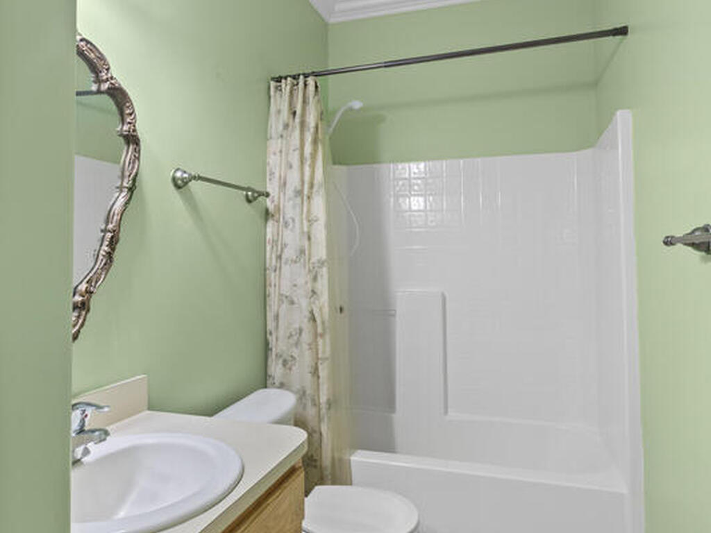 1870 Parrsboro Street, Palm Bay, FL 32907