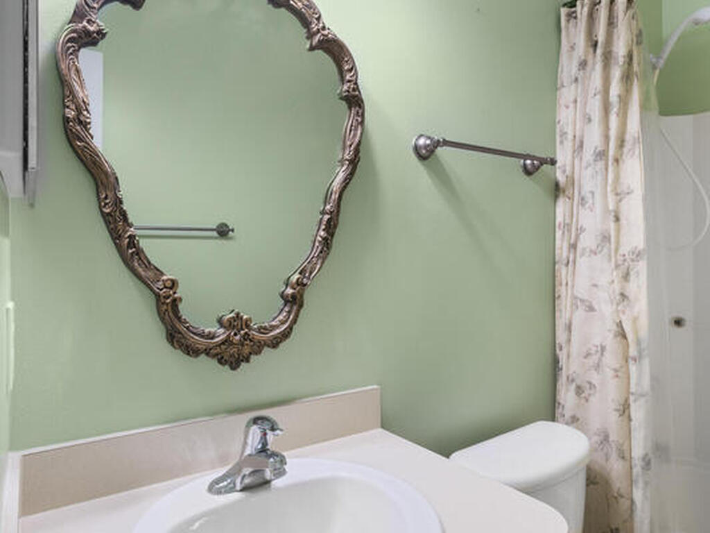 1870 Parrsboro Street, Palm Bay, FL 32907