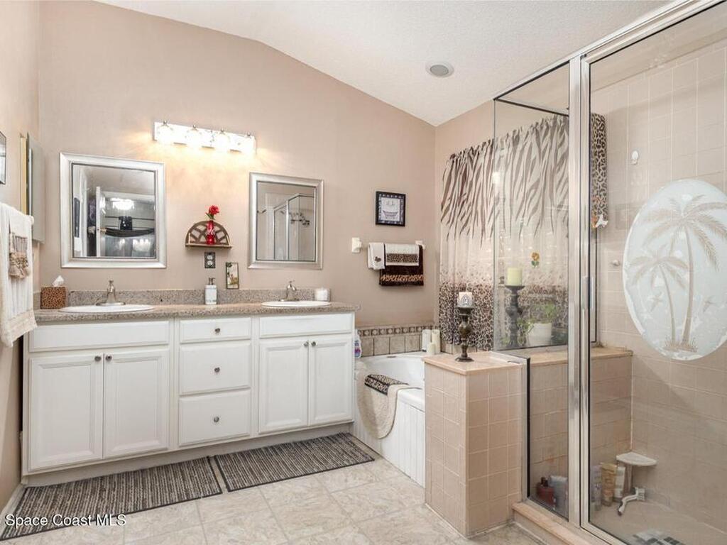 2938 Pembridge Street, Kissimmee, FL 34747