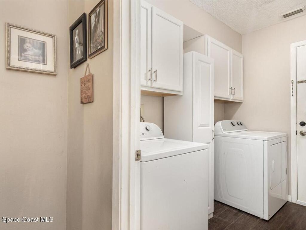 2938 Pembridge Street, Kissimmee, FL 34747