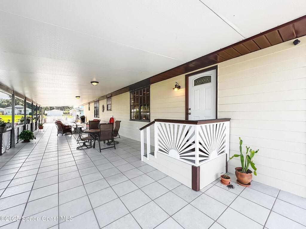 534 Minnow Court, Kenansville, FL 34739