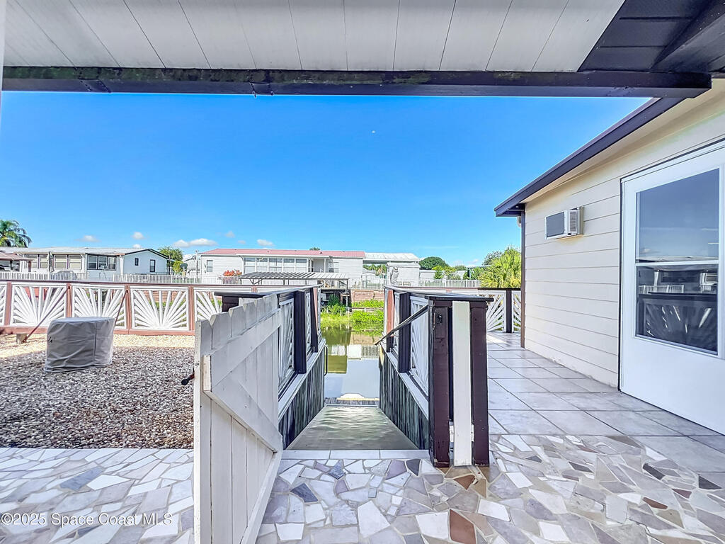 534 Minnow Court, Kenansville, FL 34739