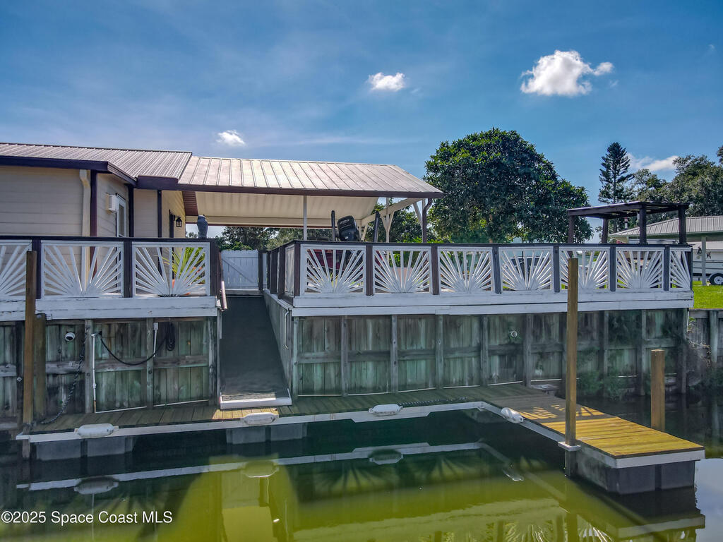 534 Minnow Court, Kenansville, FL 34739