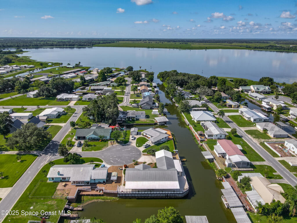 534 Minnow Court, Kenansville, FL 34739