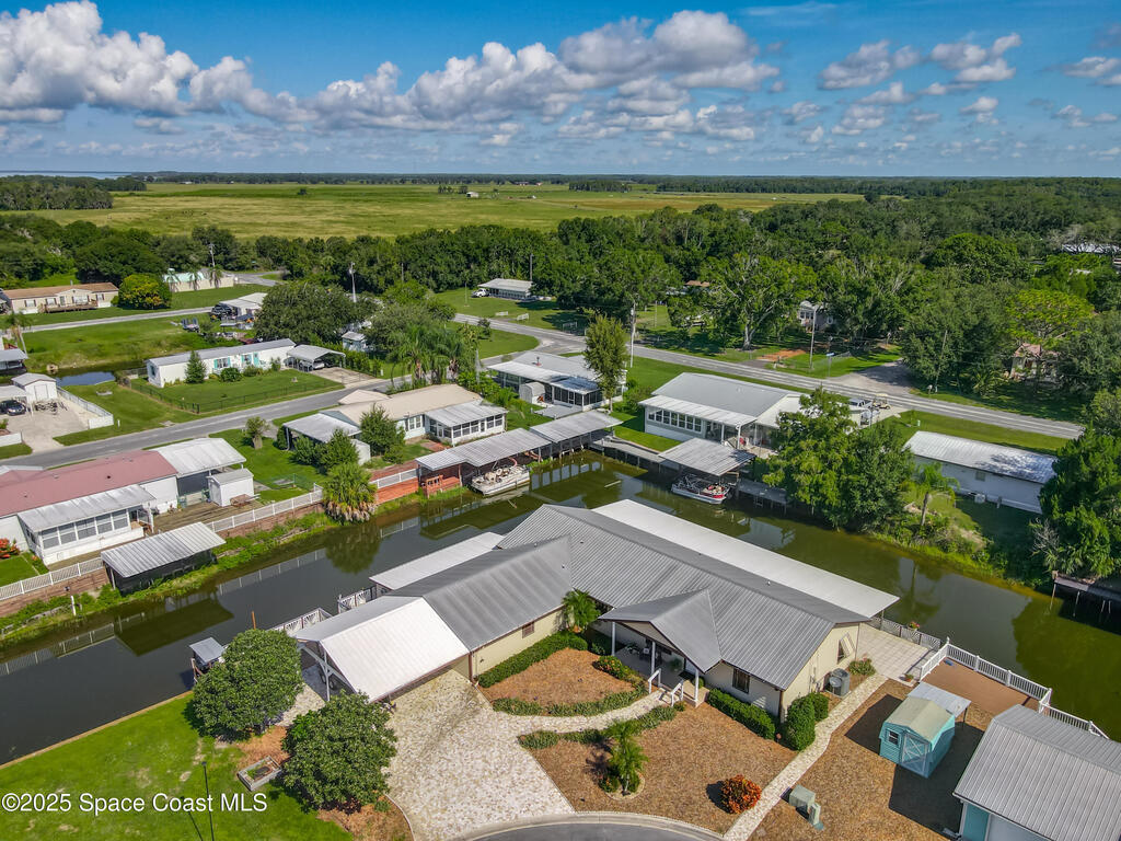 534 Minnow Court, Kenansville, FL 34739