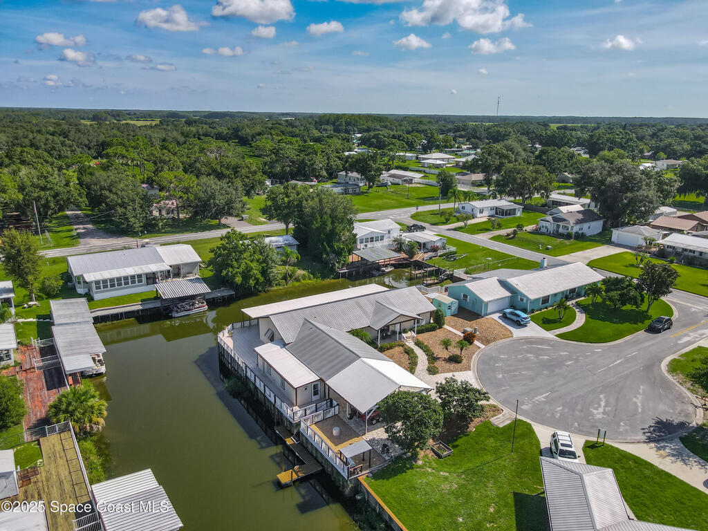 534 Minnow Court, Kenansville, FL 34739