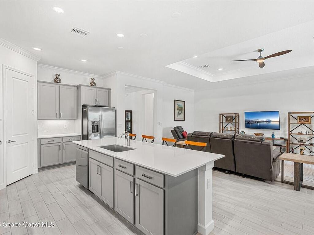 1233 Great Belt Circle, Melbourne, FL 32940