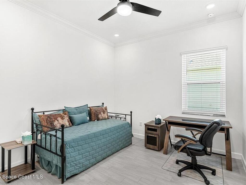 1233 Great Belt Circle, Melbourne, FL 32940