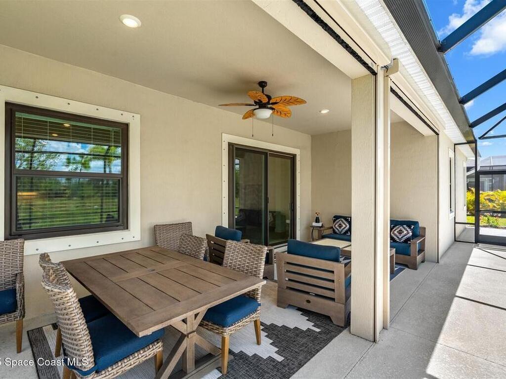 1233 Great Belt Circle, Melbourne, FL 32940