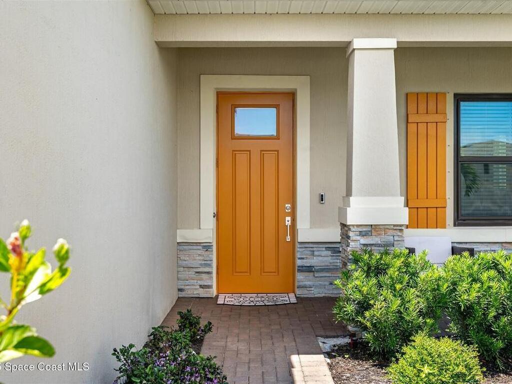 1233 Great Belt Circle, Melbourne, FL 32940