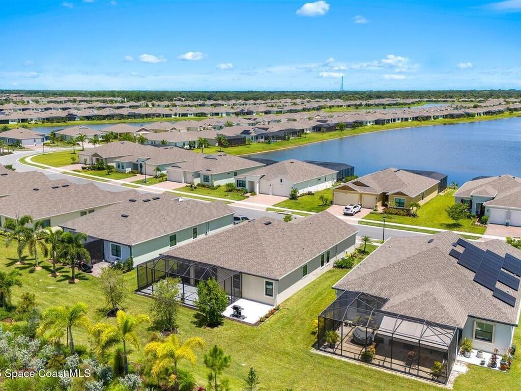 1233 Great Belt Circle, Melbourne, FL 32940