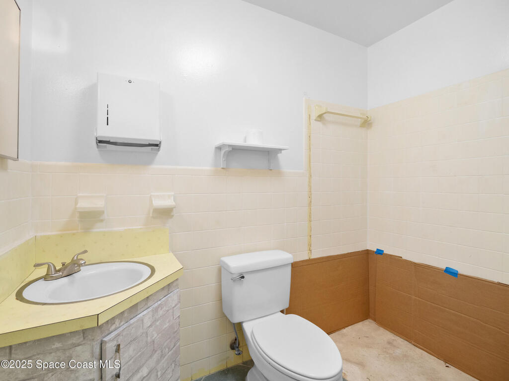 1109 Seminole Drive, Rockledge, FL 32955