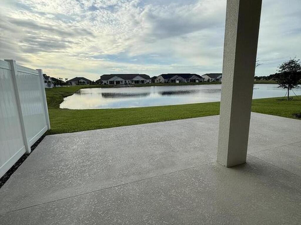 3018 Pangea Circle, Melbourne, FL 32940