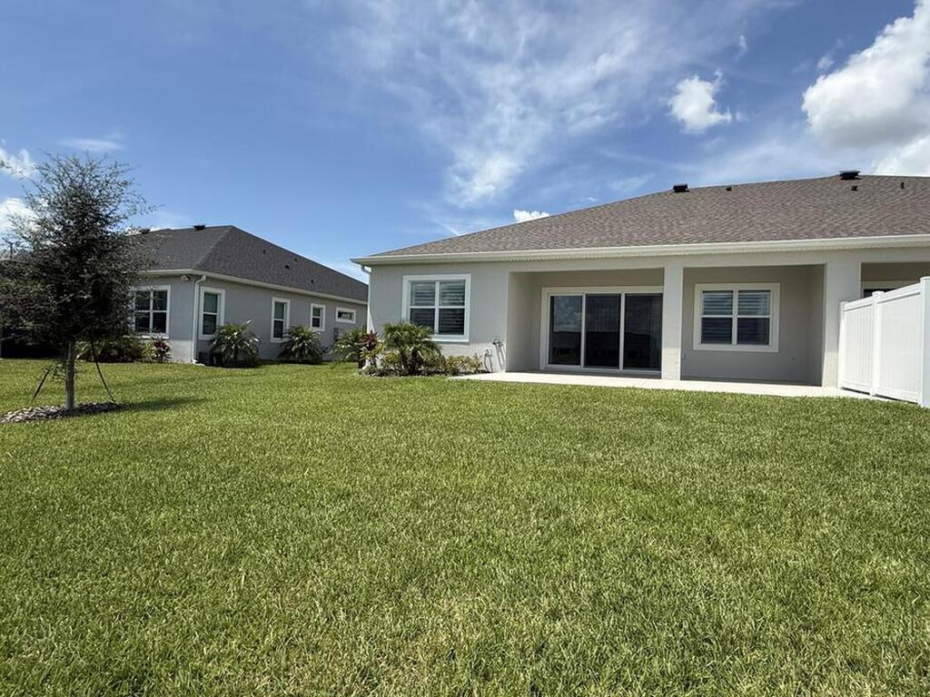 3018 Pangea Circle, Melbourne, FL 32940