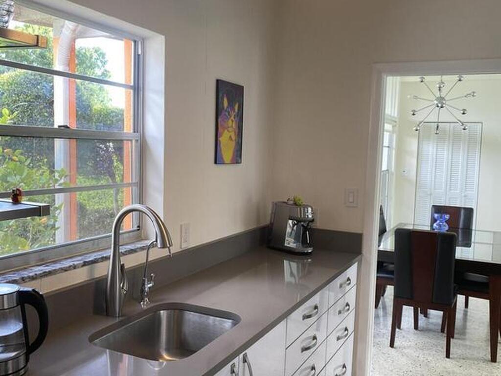 403 21st Place, Vero Beach, FL 32962