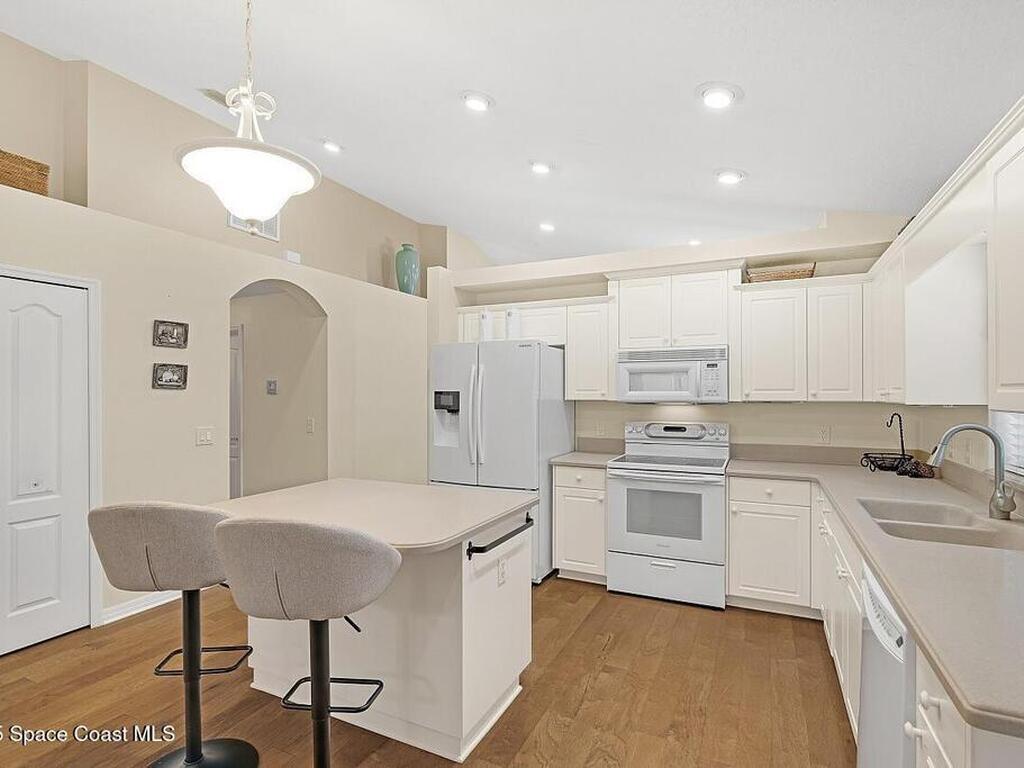 871 Misty Creek Drive, Melbourne, FL 32940