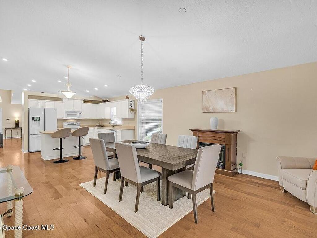 871 Misty Creek Drive, Melbourne, FL 32940