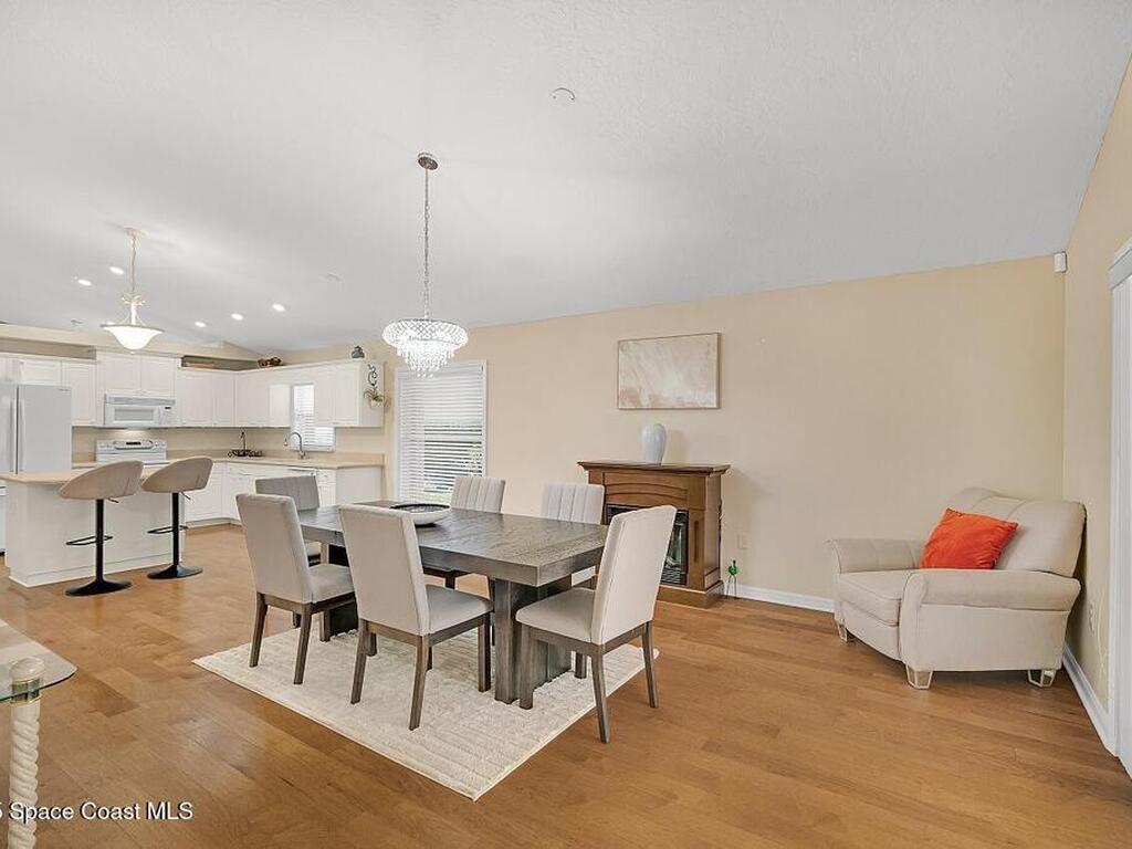 871 Misty Creek Drive, Melbourne, FL 32940