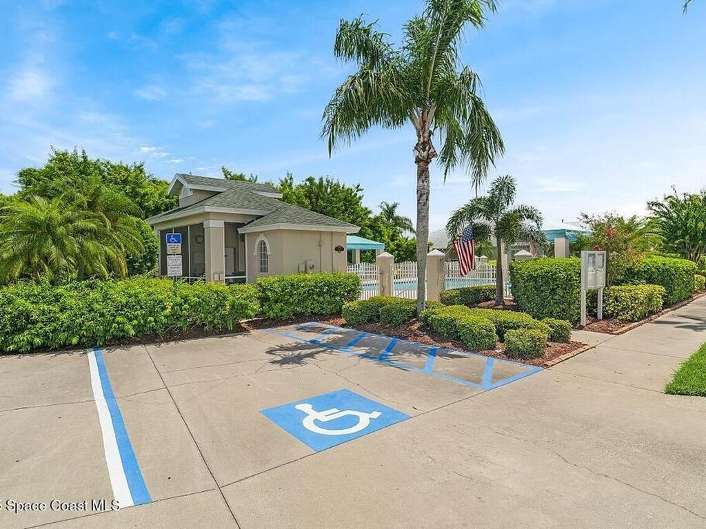 871 Misty Creek Drive, Melbourne, FL 32940