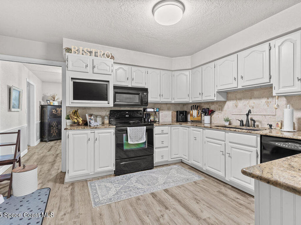 4065 Leona Court, Merritt Island, FL 32952