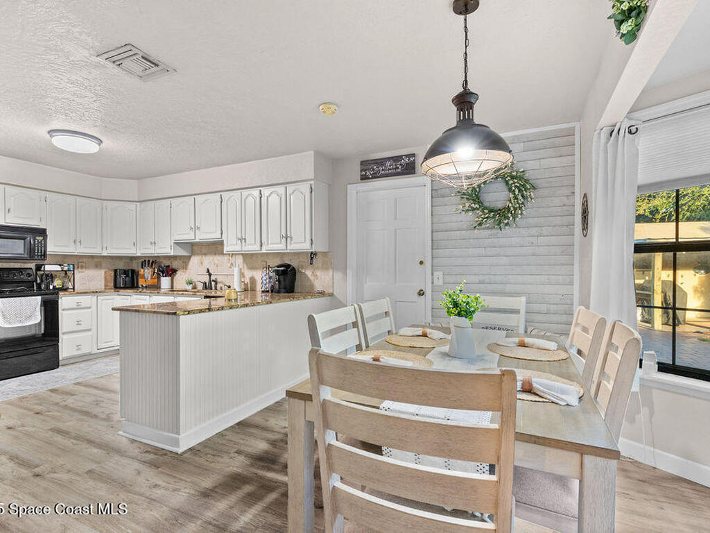 4065 Leona Court, Merritt Island, FL 32952