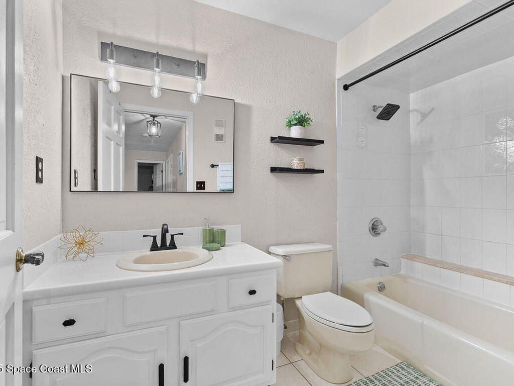 4065 Leona Court, Merritt Island, FL 32952