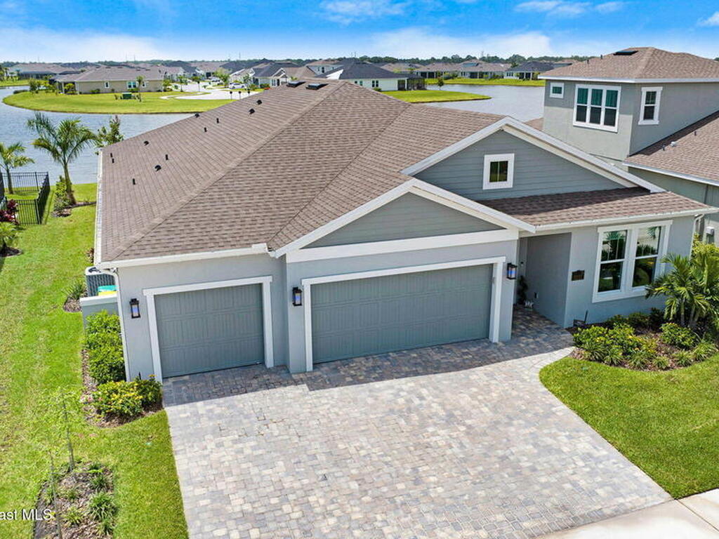 2227 Kamin Drive, Melbourne, FL 32940