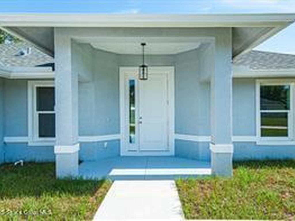 9480 84 Street, Vero Beach, FL 32967