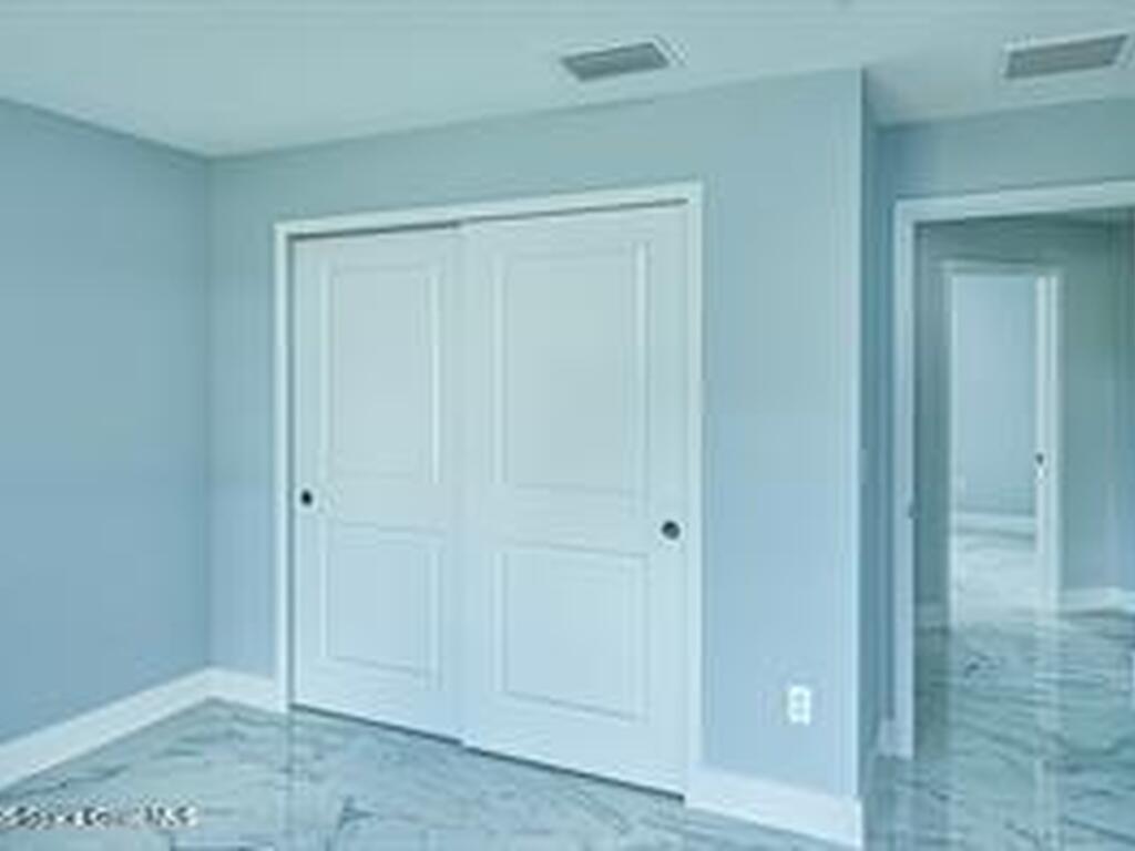 9480 84 Street, Vero Beach, FL 32967