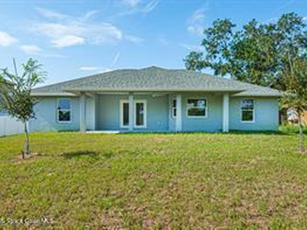 9480 84 Street, Vero Beach, FL 32967