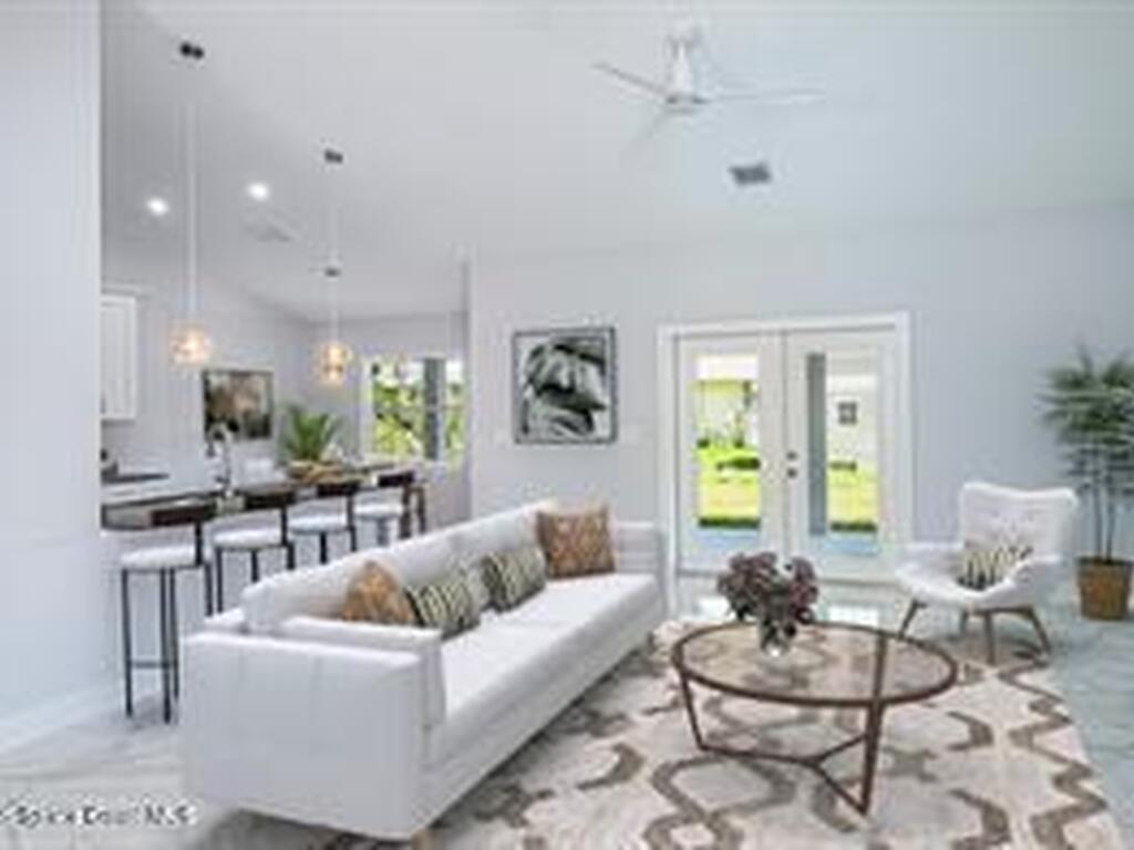 9480 84 Street, Vero Beach, FL 32967