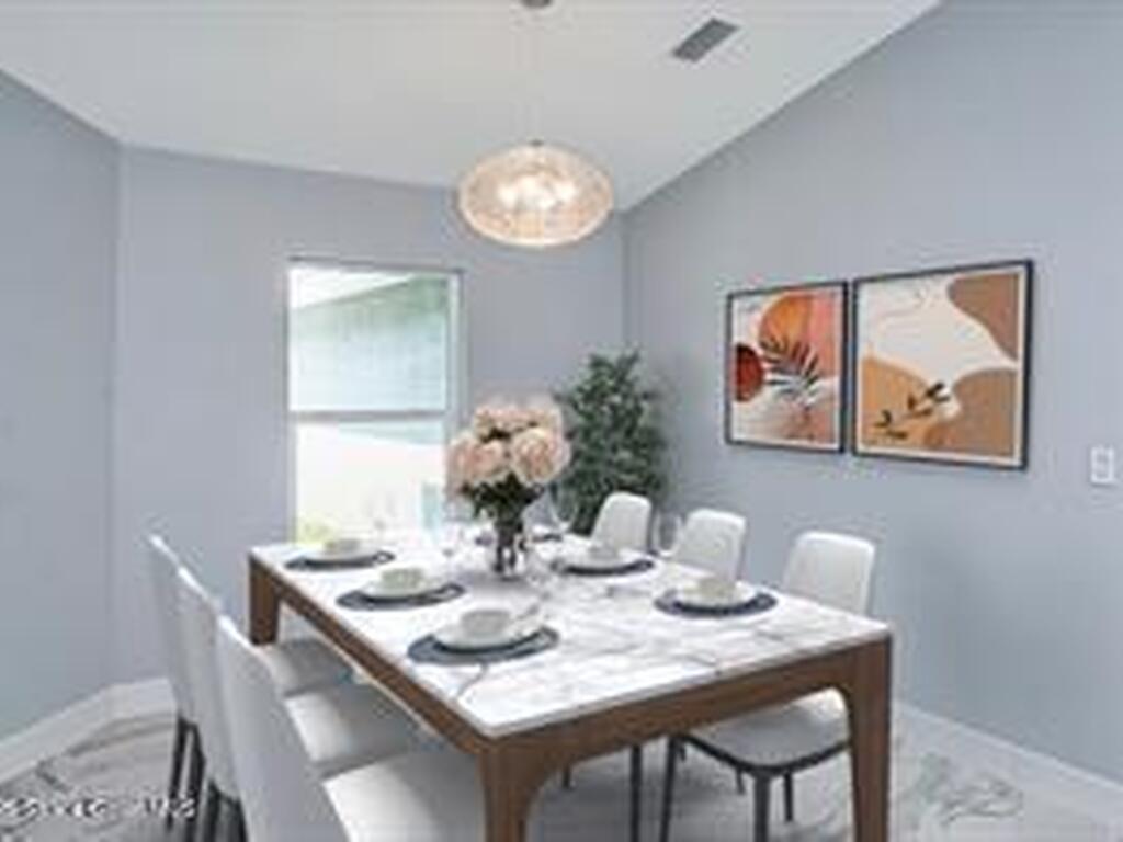 9480 84 Street, Vero Beach, FL 32967