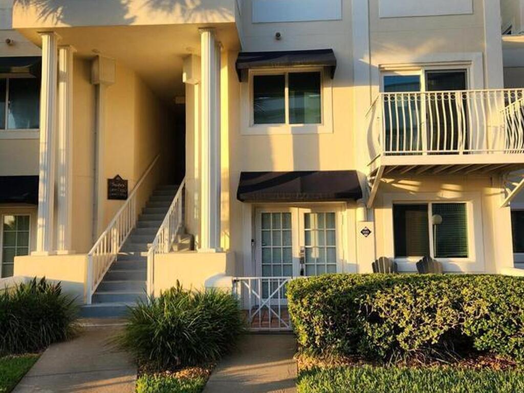 8600 Ridgewood Avenue, Cape Canaveral, FL 32920