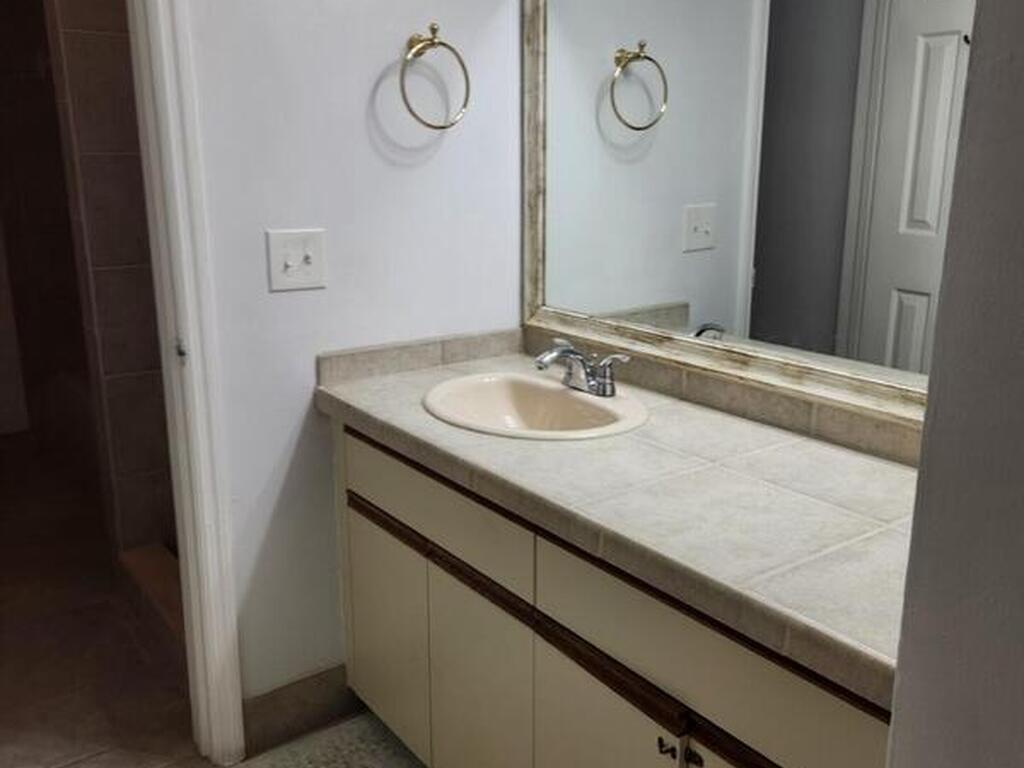 8600 Ridgewood Avenue, Cape Canaveral, FL 32920