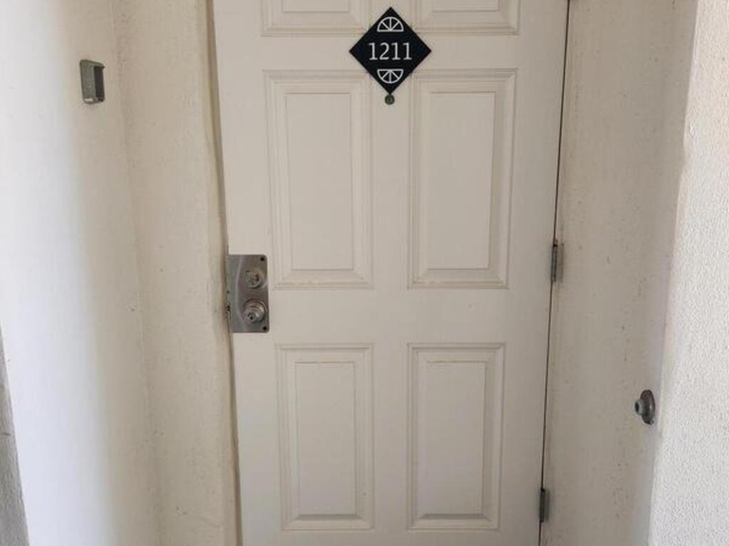 8600 Ridgewood Avenue, Cape Canaveral, FL 32920