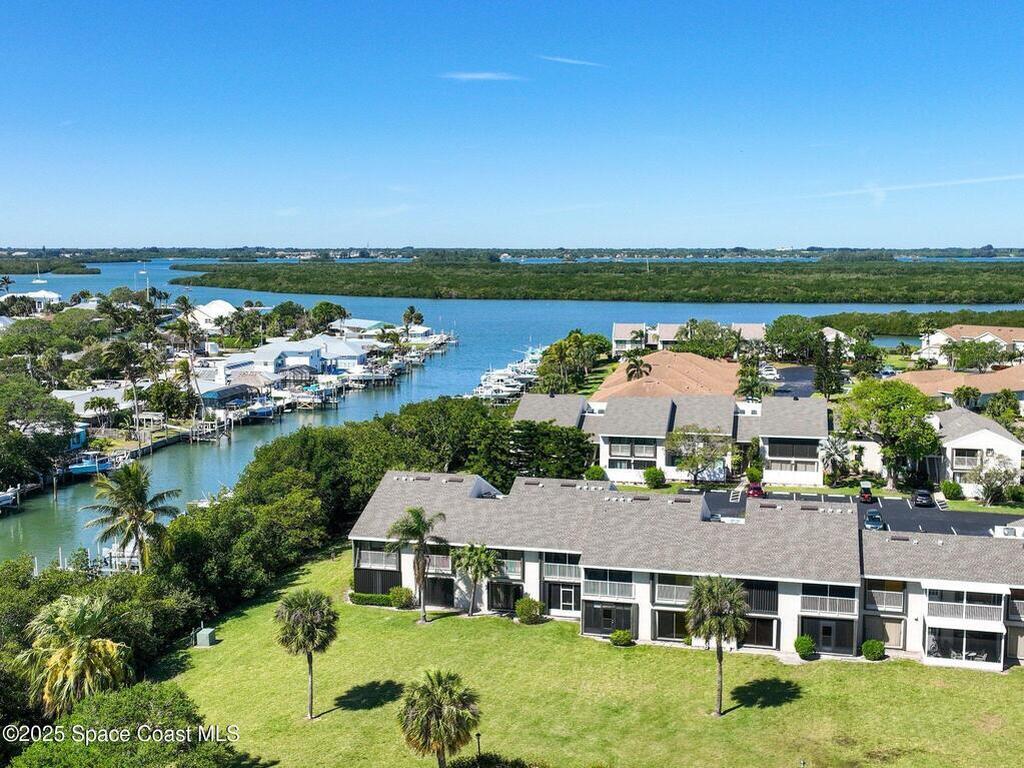 3212 S Lakeview Circle, Fort Pierce, FL 34949