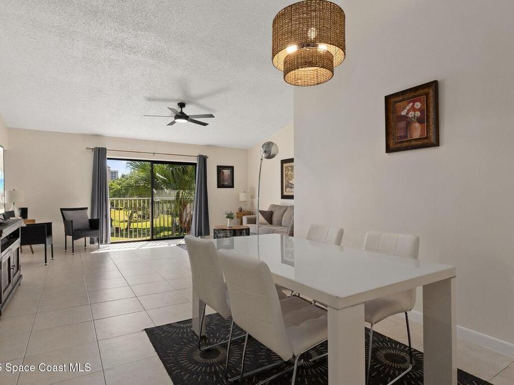 3212 S Lakeview Circle, Fort Pierce, FL 34949