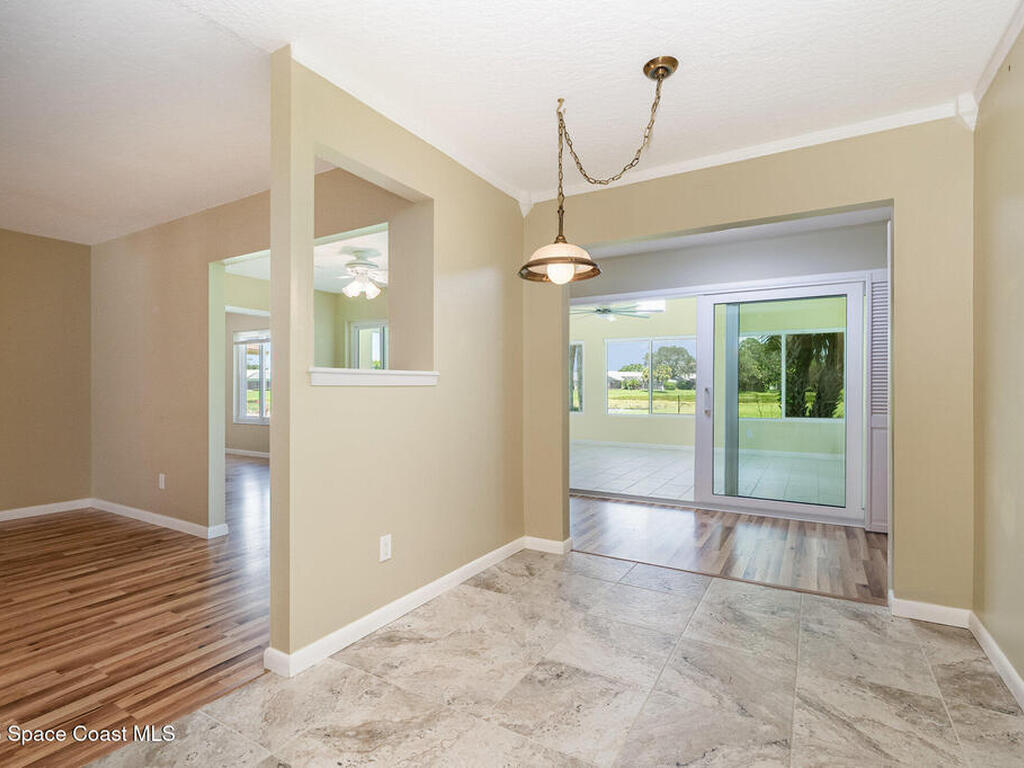 1355 Mayflower Avenue, Melbourne, FL 32940