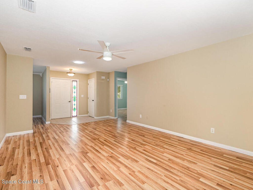 1355 Mayflower Avenue, Melbourne, FL 32940