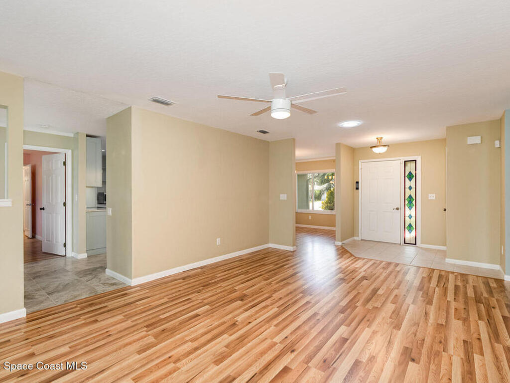 1355 Mayflower Avenue, Melbourne, FL 32940