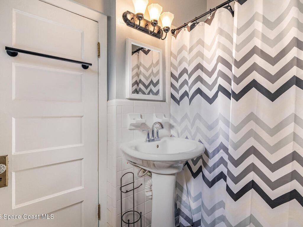 1615 Violet Avenue, Titusville, FL 32796