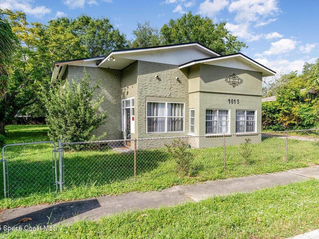 1615 Violet Avenue, Titusville, FL 32796