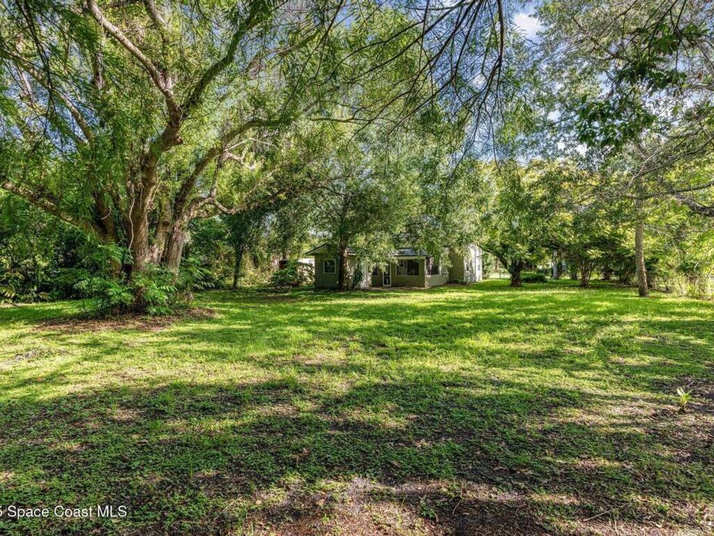 1615 Violet Avenue, Titusville, FL 32796