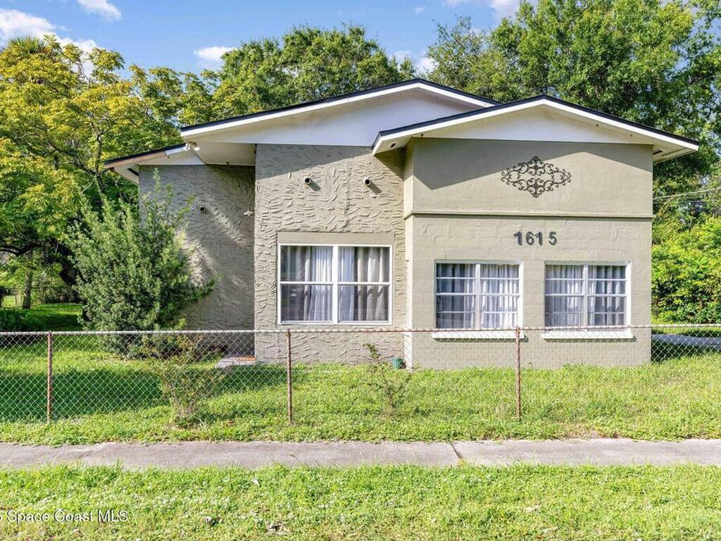 1615 Violet Avenue, Titusville, FL 32796