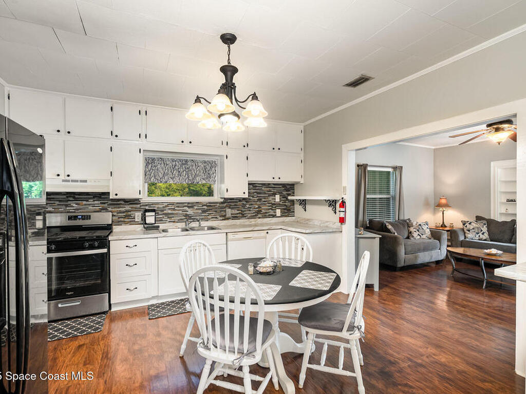 1615 Violet Avenue, Titusville, FL 32796