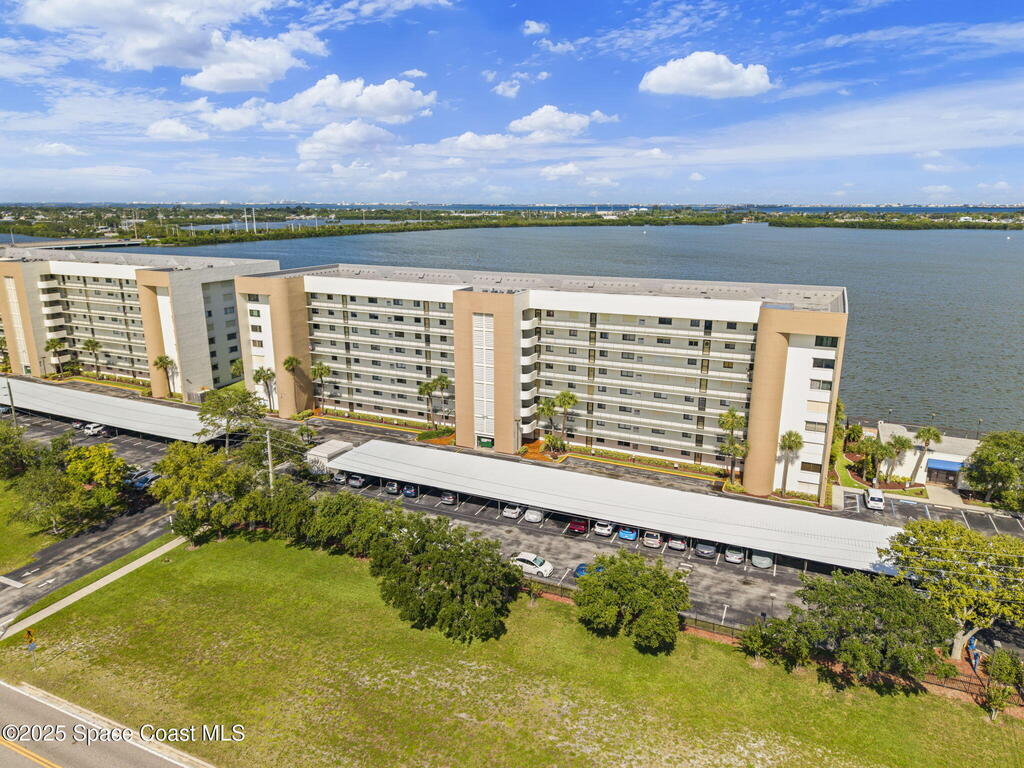 300 S Sykes Creek Parkway, Merritt Island, FL 32952