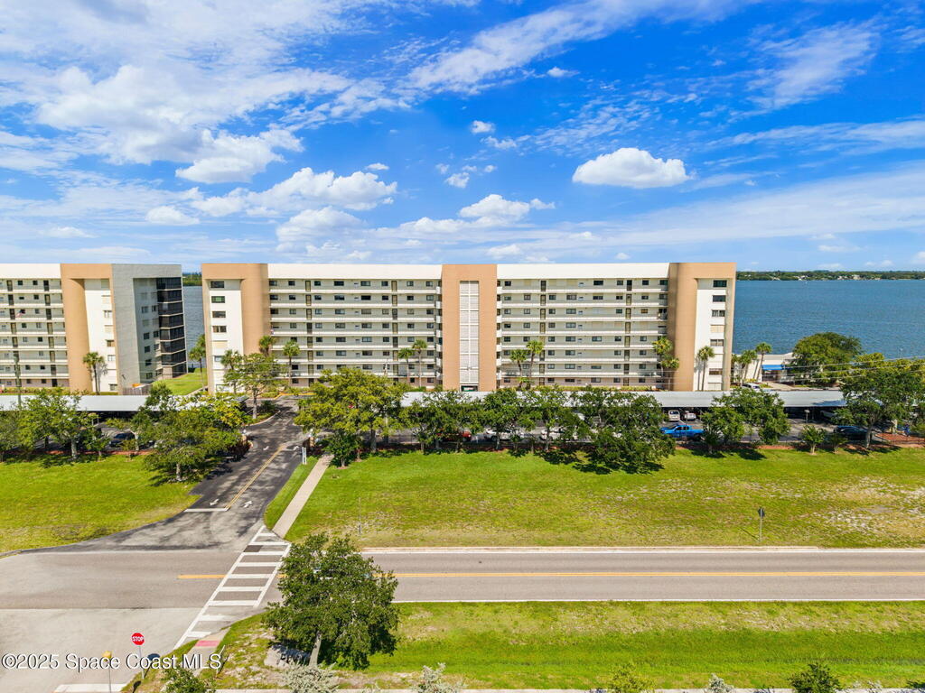 300 S Sykes Creek Parkway, Merritt Island, FL 32952