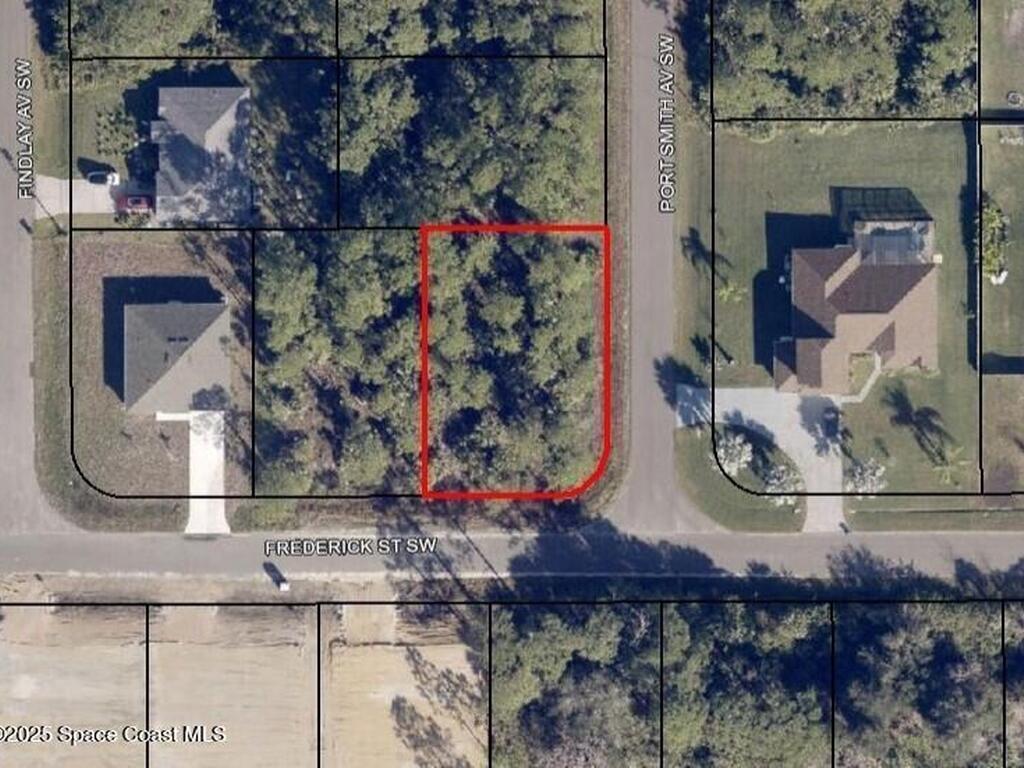307 Frederick (Cor Port Smith) Street, Palm Bay, FL 32908